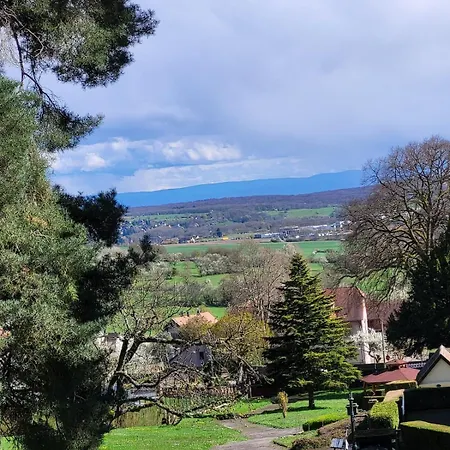 Quiet In Historic Village Oberbronn
